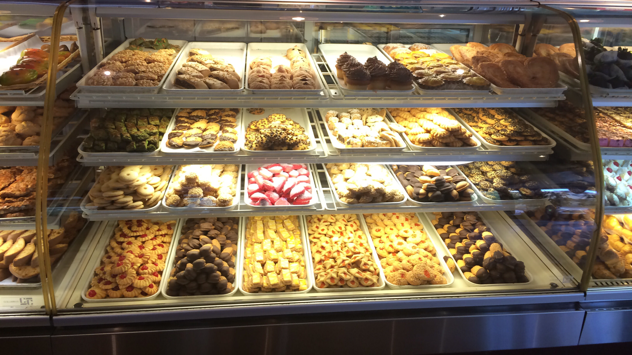 Keeping It Sweet At Fortunato Brothers Bakery