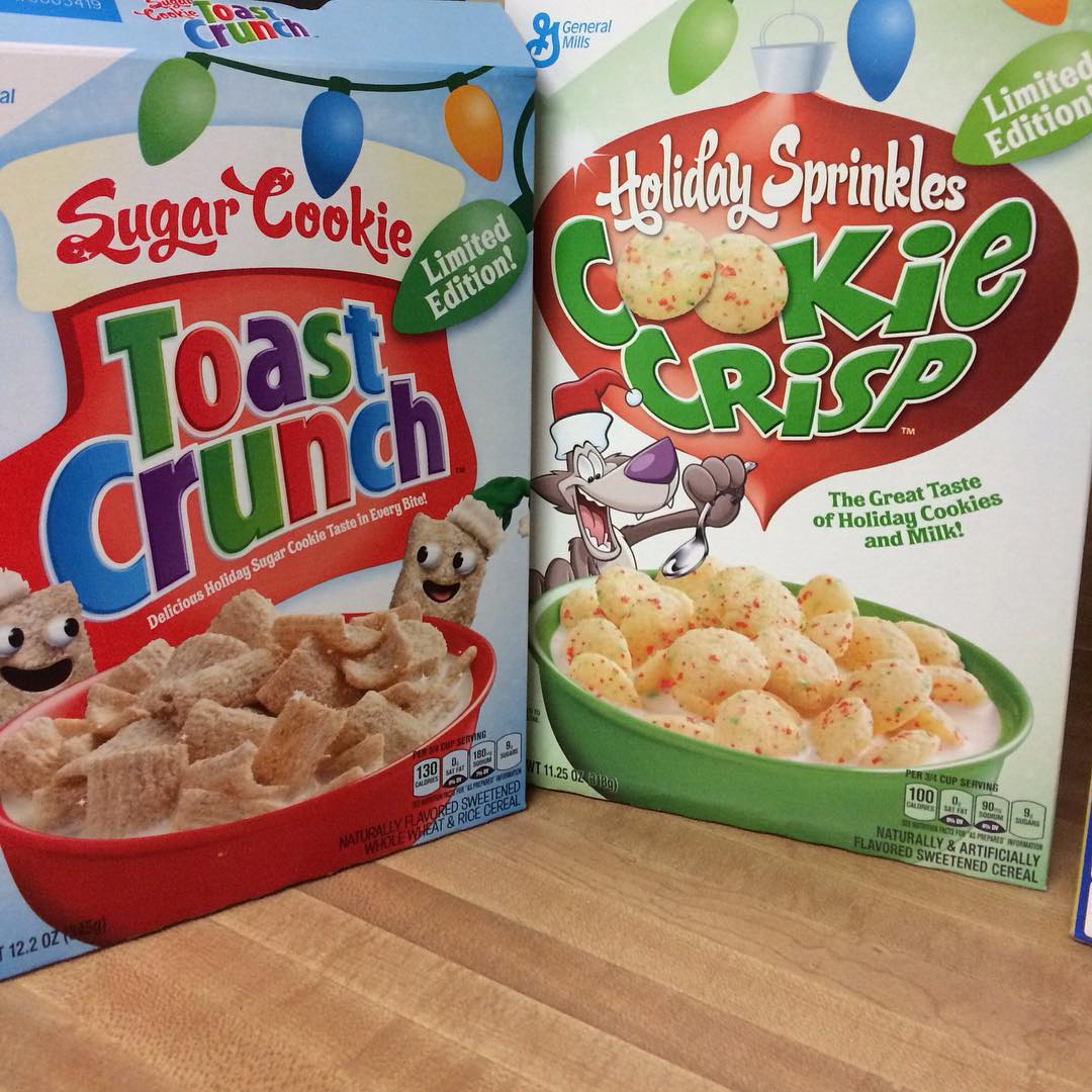 “Sugar Cookie Toast Crunch” & “Holiday Sprinkles Cookie Crisp” are here for the holidays for a limited time. If you’re not in the holiday mood yet these should help you change your mind!! 📷 – @TheShoeGame || #YouGottaEatThis #YGET #WDYET #CookieCrisp #Cereal #HappyHolidays #Sugar #Cookie #ToastCrunch || #😳 #💣 #😍 #🔥
