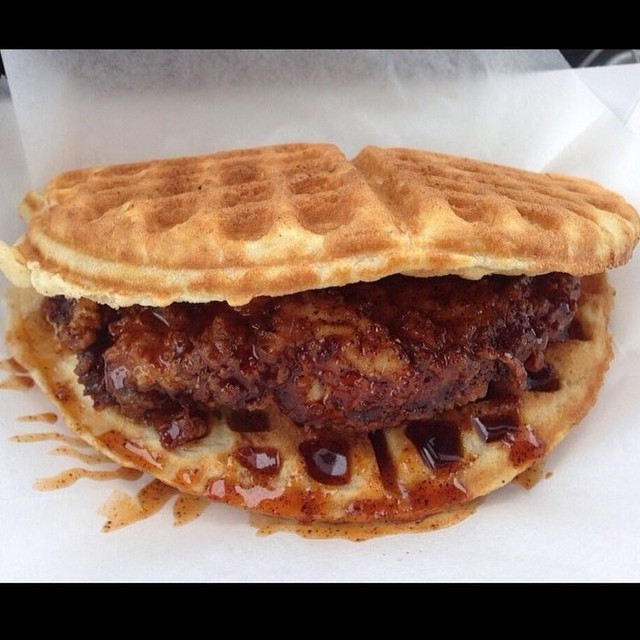 There’s a bunch of GREAT things in #Houston #Texas, 1 of them is @TheWaffleBus and the other is the Buttermilk Fried Chicken & Waffle Sandwich on the Menu, a must Have!! #YouGottaEatThis APPROVED!! Just ask our very own @TrillOG he’ll tell You!! || #YGET #ThankUsLater #WDYET ||