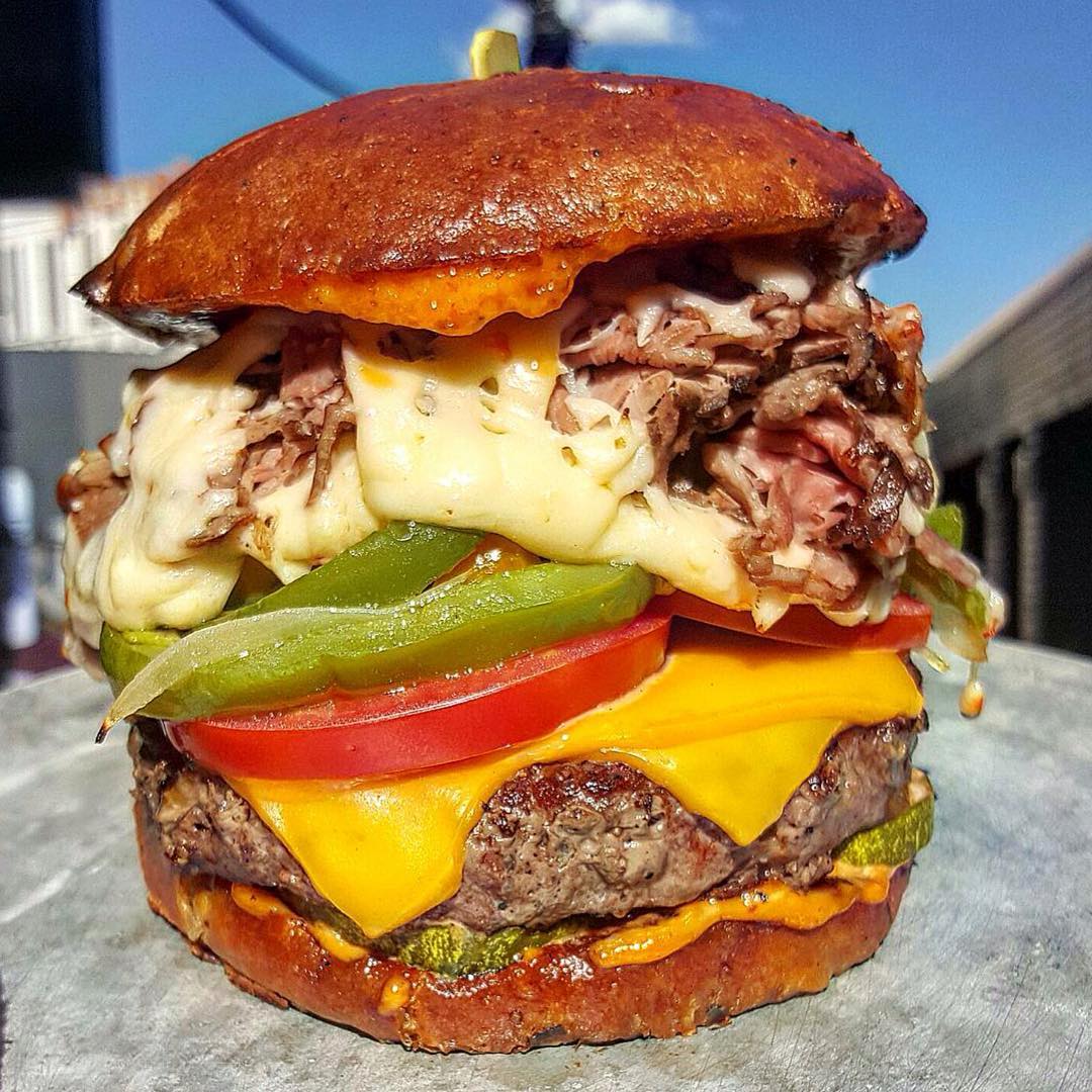 Wagyu burger, pickled peppers, shaved prime rib, american and jack cheese, sriracha mayo, pickled on a herb brioche bun!! Our friend @chefmarcmarrone is a beast OutCHEA!!