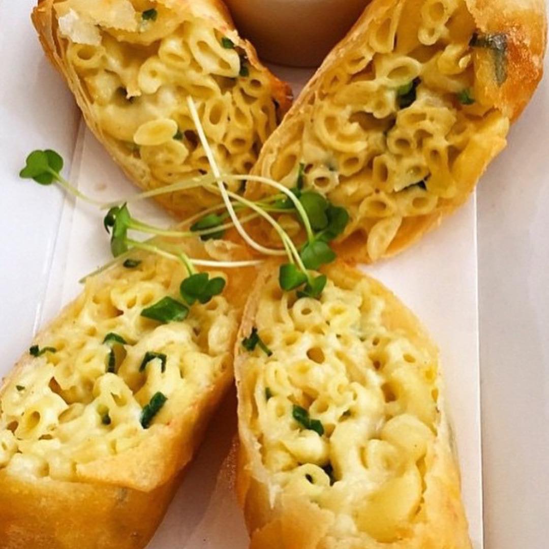 Mac and Cheese Spring Rolls So!!