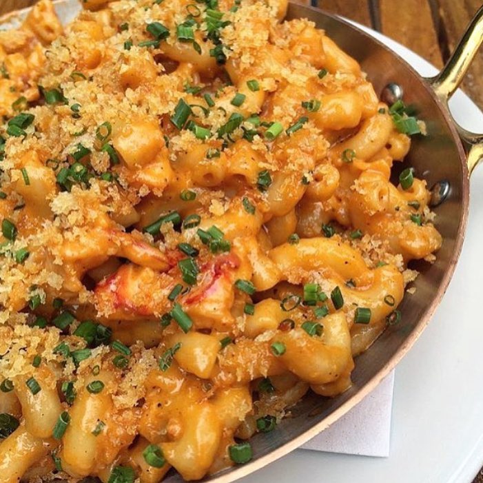 Missed Macaroni Monday’s? Don’t worry…you can still get the best @catch everyday 📸 @catch
