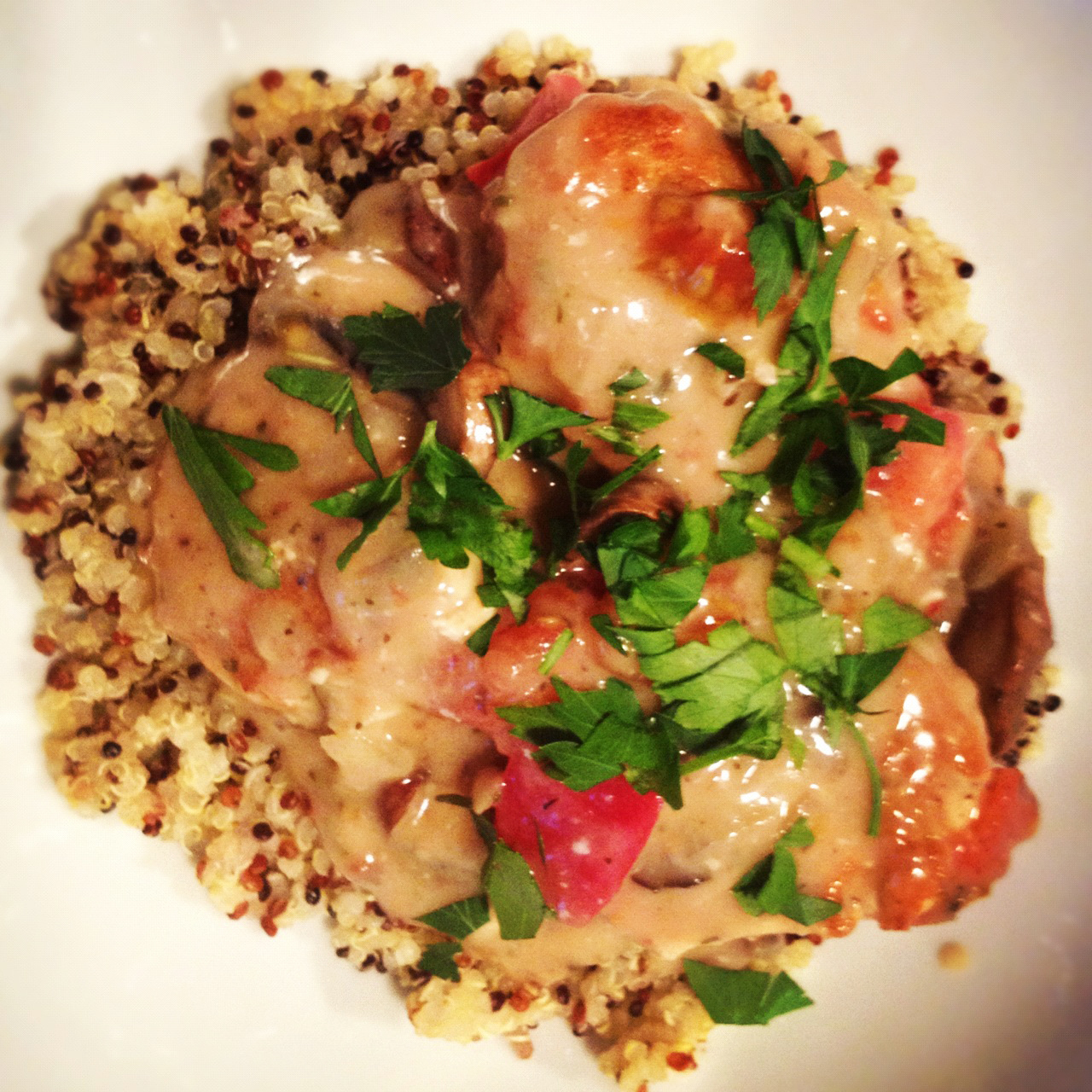 [Recipe] Herbs de Provence Chicken Meatballs in a Cremini Mushroom sauce with Rainbow Quinoa