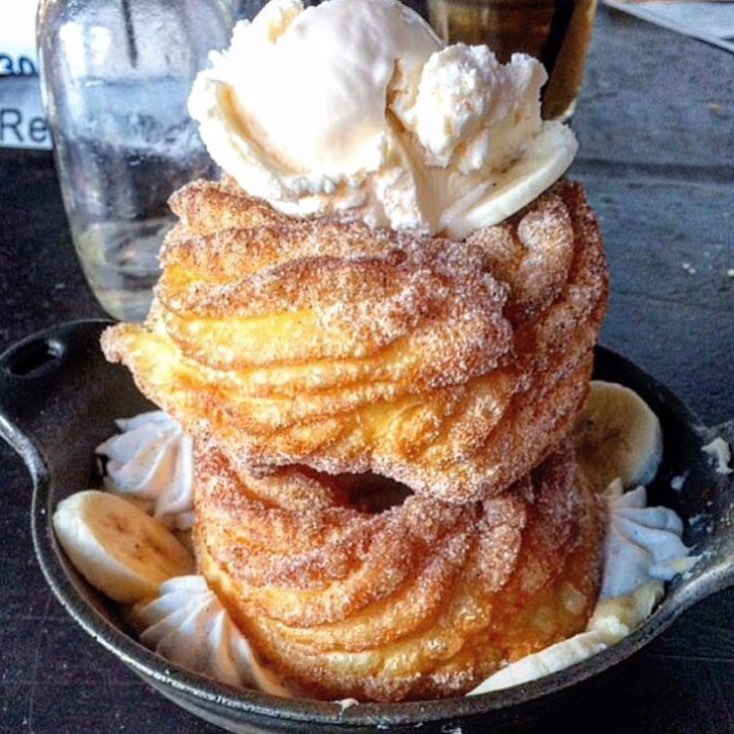 @plancheck calls this the cruller…we feel it’s cruel of someone to not want to share this with a loved one….haaa from the looks of this you know we’re joking. Share this love with your stomach. This looks wayyy too gooood to think of someone else. If we’re wrong tag who you would share this with! #YGET #YouGottaEatThis #WDYET