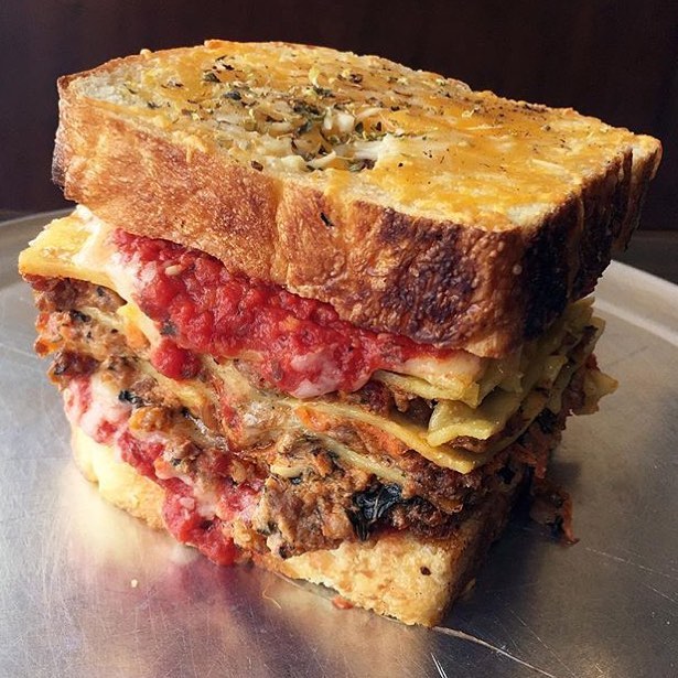 Lasagna Grilled Cheese Sandwich!! 😍😳 I mean what better way to kick off the weekend!!