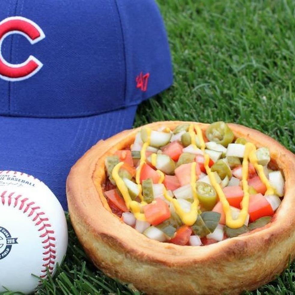 Vienna Beef & Giordano’s have teamed up to make a Deep Dish Chicago Style Dog Pizza. Sold at Wrigley Field in Chicago from July 15-20 😳🍕🌭 Y’all messing with this Family?