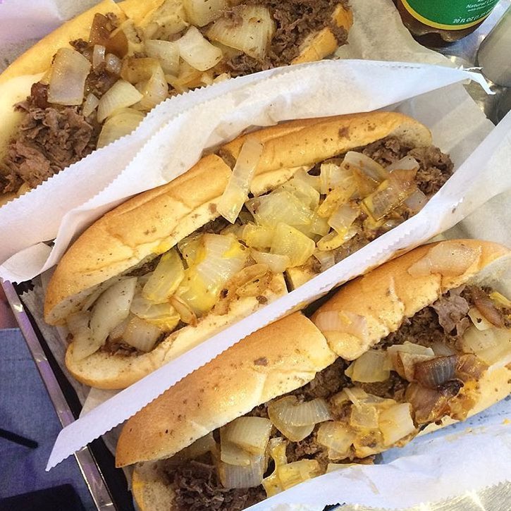 This Philly Cheese Steak Sub is looking like everything right now. You see 3 so who else wants one?? 📸 @russbengtson